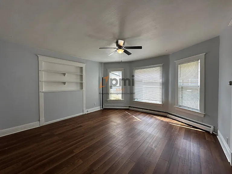 1122 Spring St #A — Photo 2