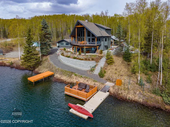 17776 W Erika Dr, Wasilla, AK 99623