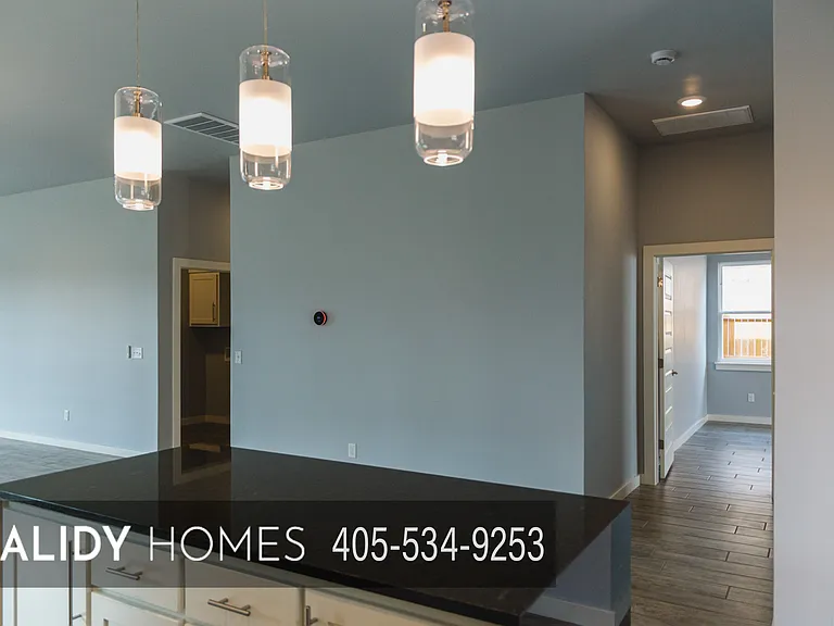 508 Remington Ave — Photo 13