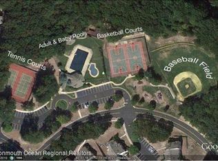 108 Larkspur Ln, Jackson, NJ