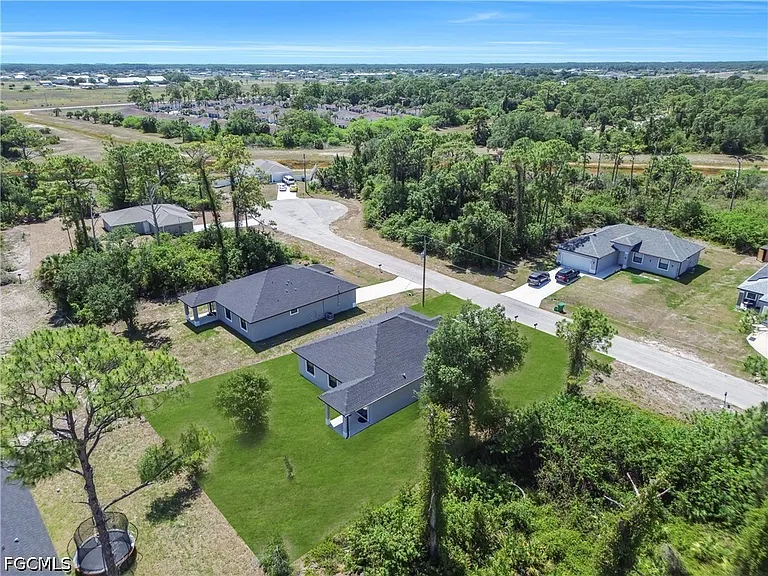 6208 Forest Ct — Photo 37
