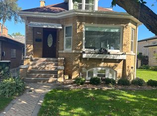 7109 N Keeler Ave, Lincolnwood, IL 60712