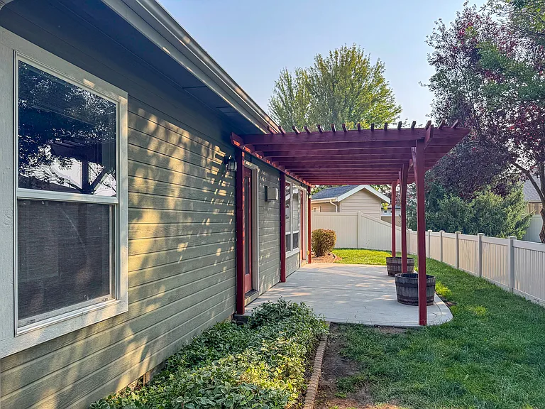 1223 W Cobblefield Ct — Photo 32