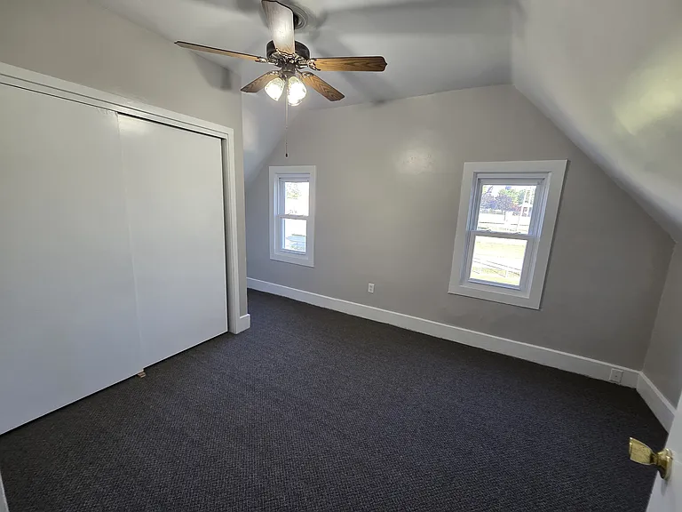 709 Dewitt Ave — Photo 21