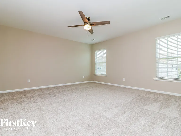 343 Bradley Bend Dr — Photo 10