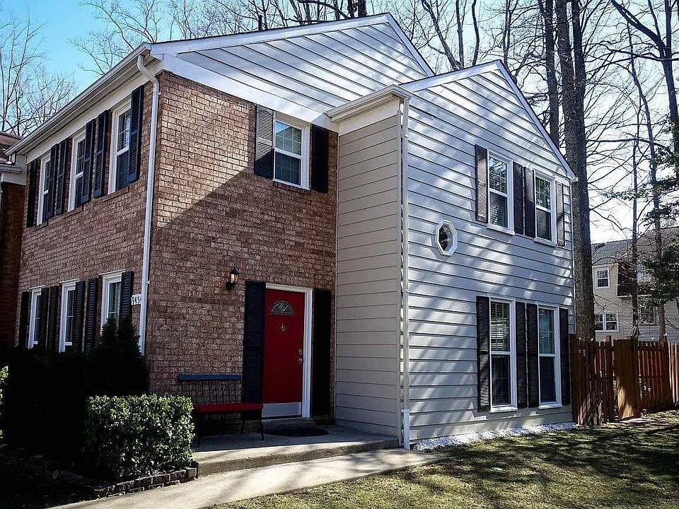 1st image of 9454 Cloverdale Ct
