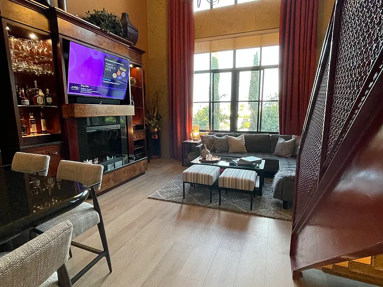 334 Santana Row #1 — Photo 19