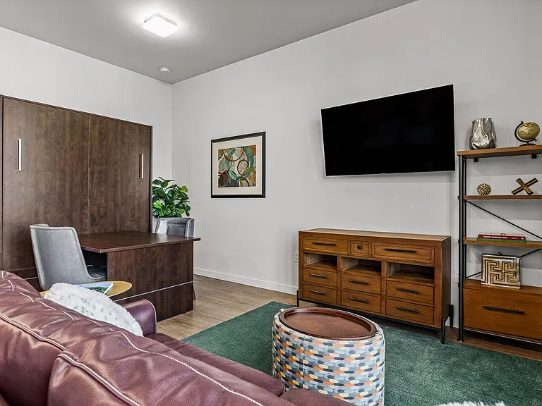 Gordon Lofts — Photo 86