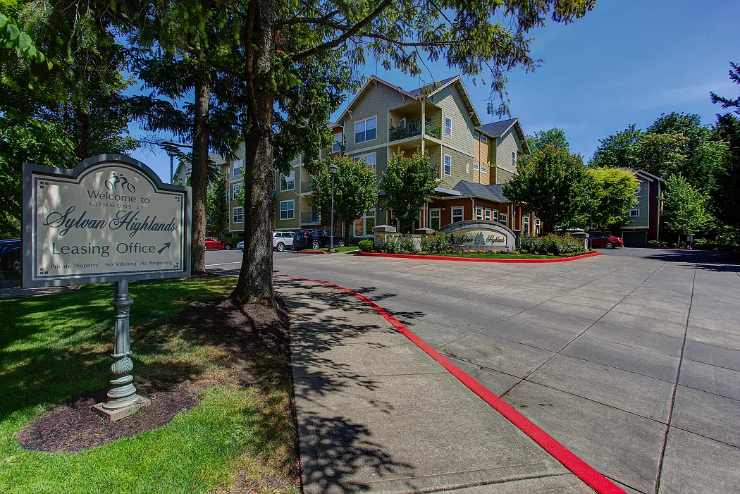 Commons at Sylvan Highlands Apartments — Photo 1