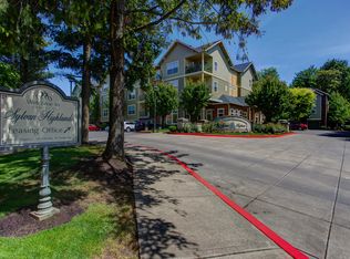 Commons at Sylvan Highlands Apartments, Portland, OR 97225
