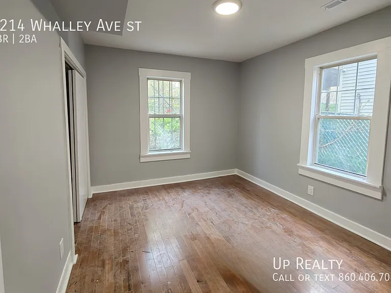 1214 Whalley Ave — Photo 14