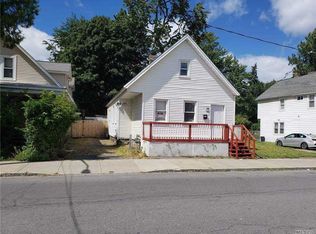 494 Hulett St, Schenectady, NY 12307