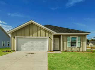 1016 Autumns Wood Cir #E, Brunswick, GA 31525