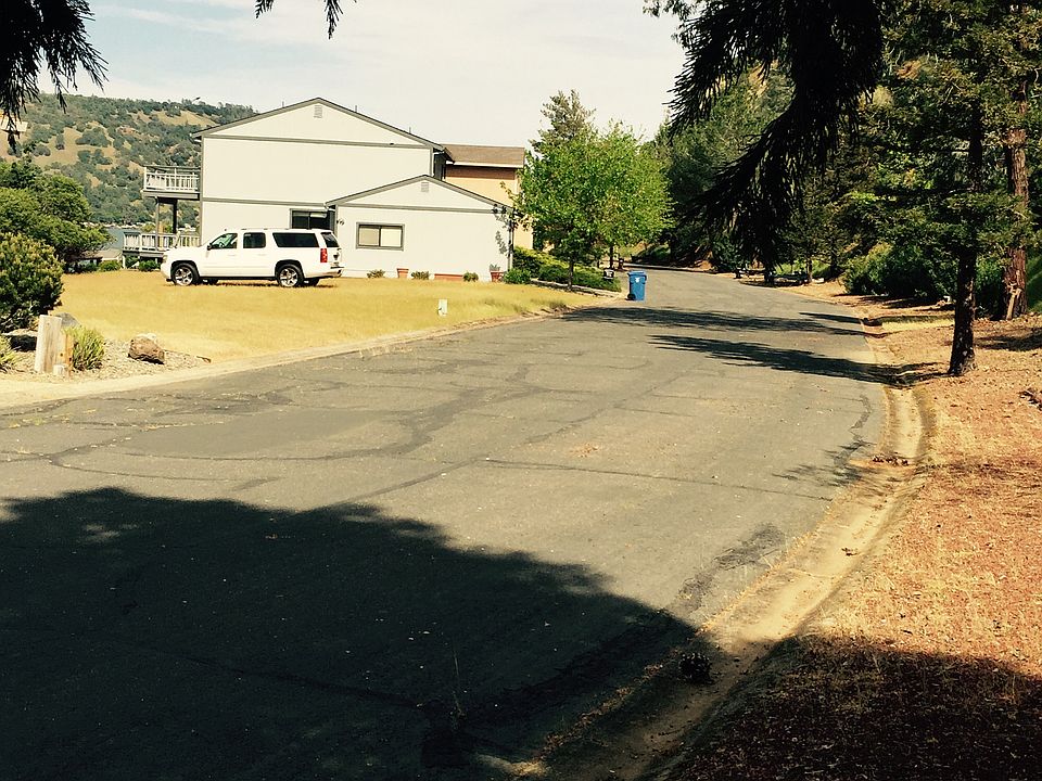 2nd image of 9451 Windflower Pt