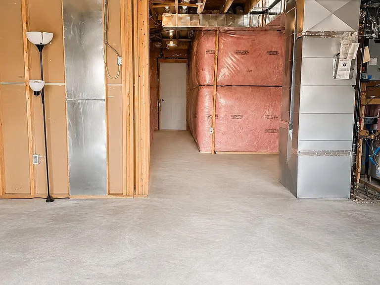 269 Watson Pkwy N #3 — Photo 16