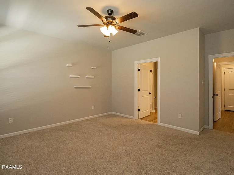 303 Tall Meadows Ln — Photo 15