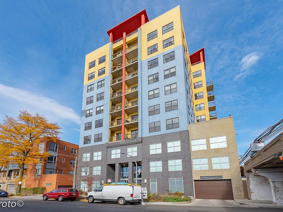 1st image of 1122 W Catalpa Ave APT 704