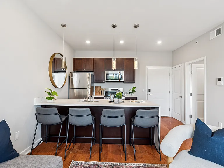 203 Haverford Ave #206 — Photo 8