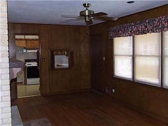 5th image of 6312 Sterling Ave