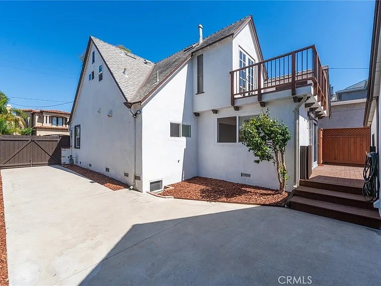 1305 Oak Ave — Photo 41