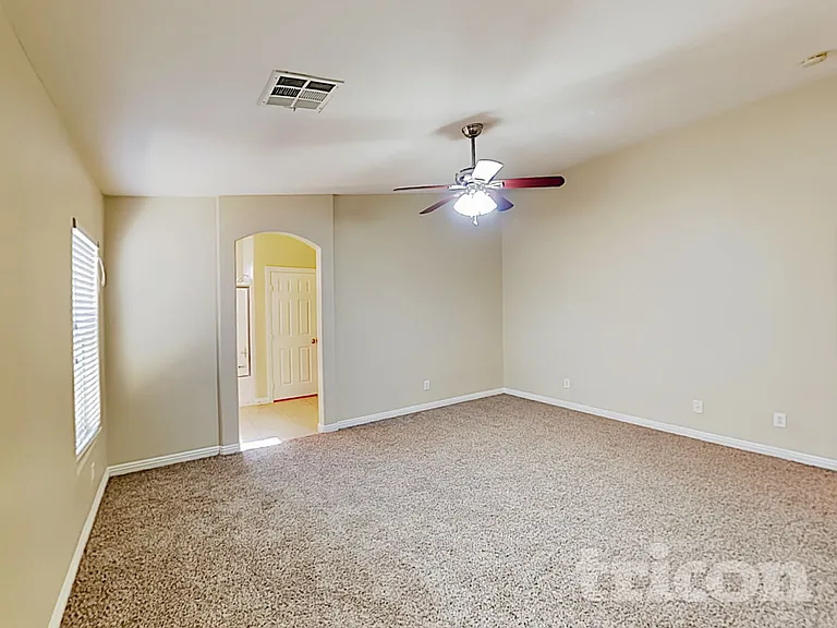 2771 Bridleton Ave — Photo 10