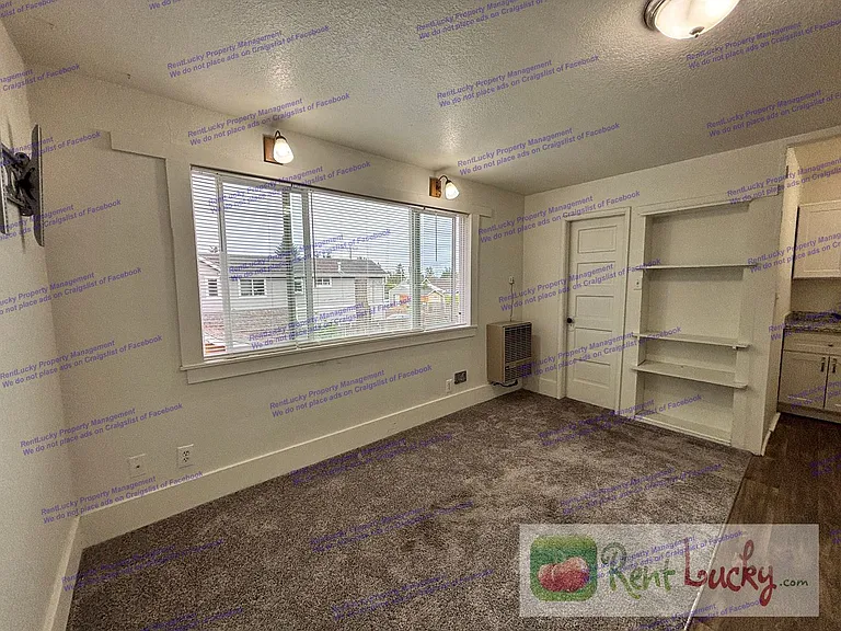 6002 S Oakes St — Photo 6