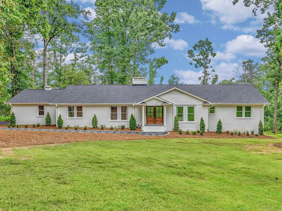 1st image of 111 Rolling Green Cir