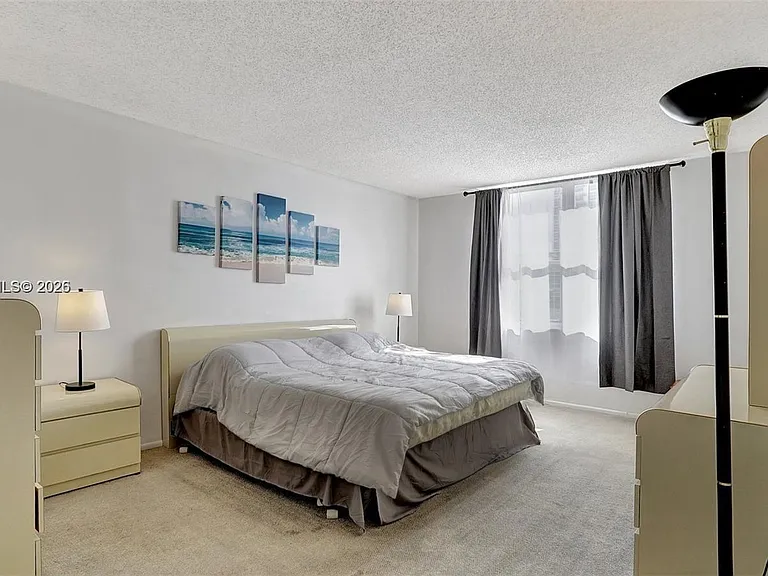 3015 N Ocean Blvd #3J — Photo 14