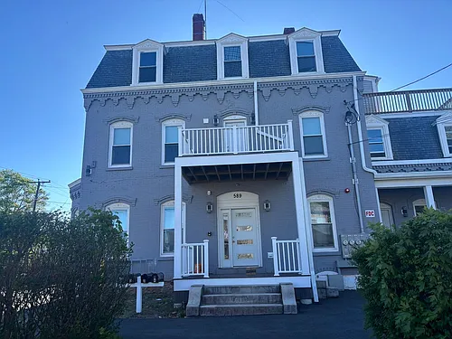 589 Haverhill St Photo 1