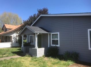 140 N Umpqua St, Sutherlin, OR 97479