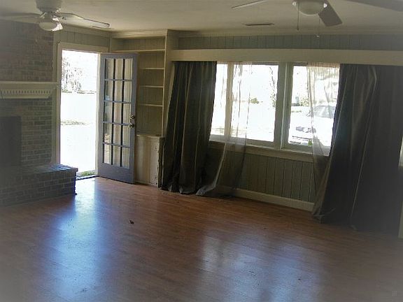 4th image of 1281 Kirk Cir