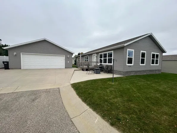 4319 Daffodil Ave SE, Rochester, MN 55904