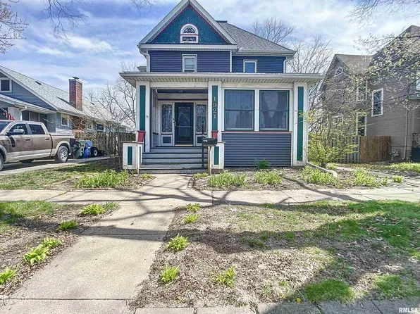 1921 Farnam St, Davenport, IA 52803