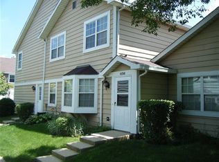 492 N Lake Shore Dr, Palatine, IL 60067