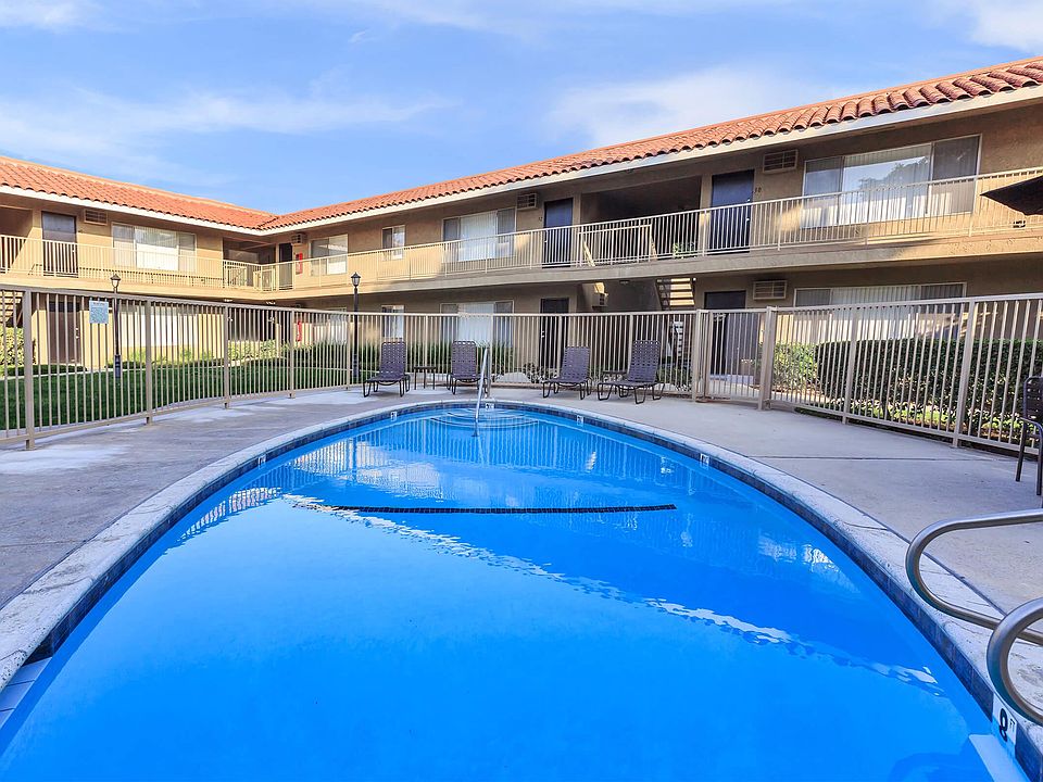 Camino Pueblo and El Rancho Apartment Homes Apartment Rentals
