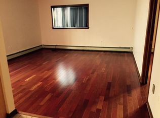 225 Centre Ave, Secaucus, NJ 07094