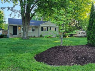 901 W Fabyan Pkwy, Geneva, IL 60134