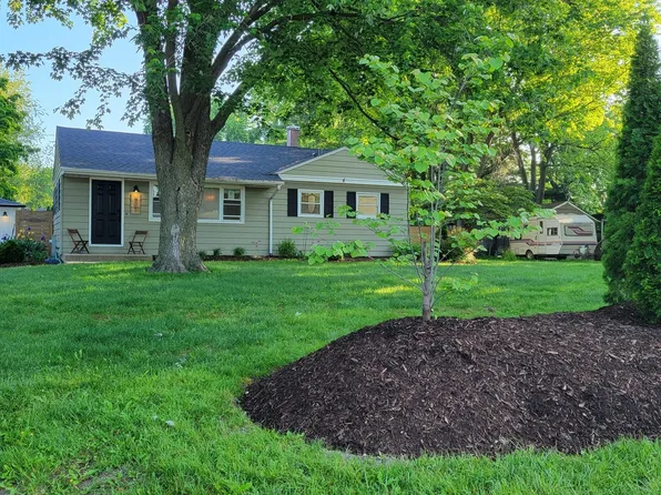 901 W Fabyan Pkwy, Geneva, IL 60134