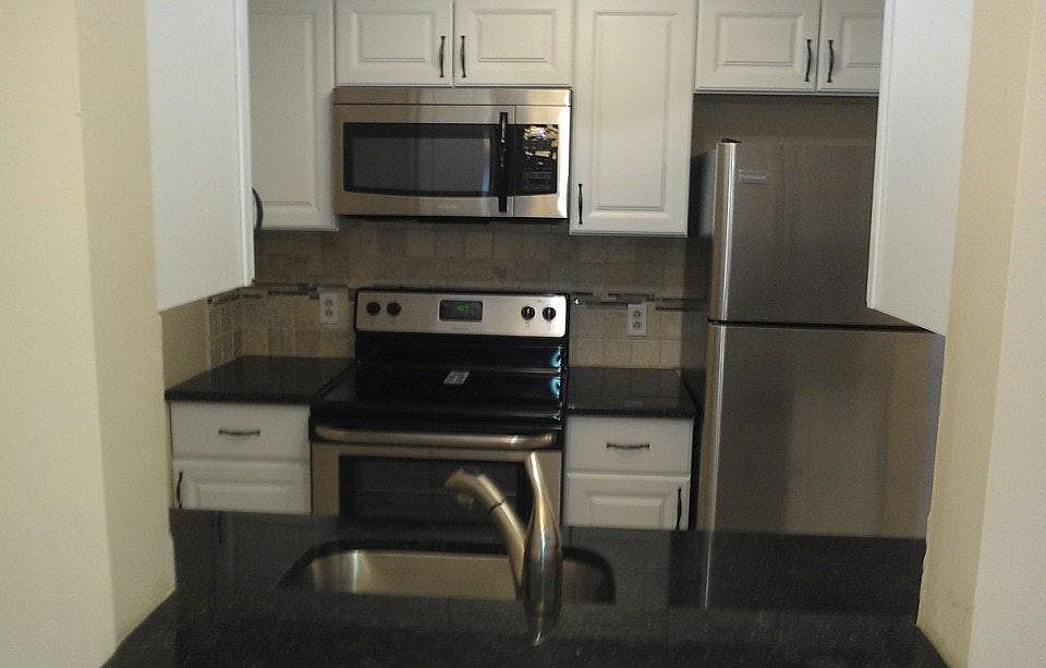 2nd image of 276 Chestnut Hill Ave #Sd5