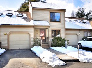 11 Mystic Ct #11, Avon, CT 06001