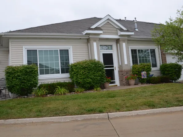 1725 S 50th St Unit 401, West Des Moines, IA 50265