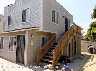 1071 Alamitos Ave, Long Beach, CA 90813