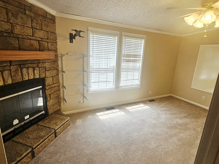 15160 Jim Mayers Rd — Photo 20