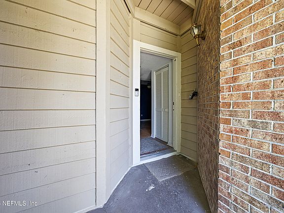 2nd image of 10200 BELLE RIVE Boulevard #57