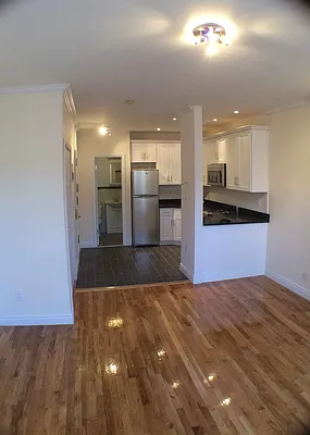 Rented by Francine Realty | media 26