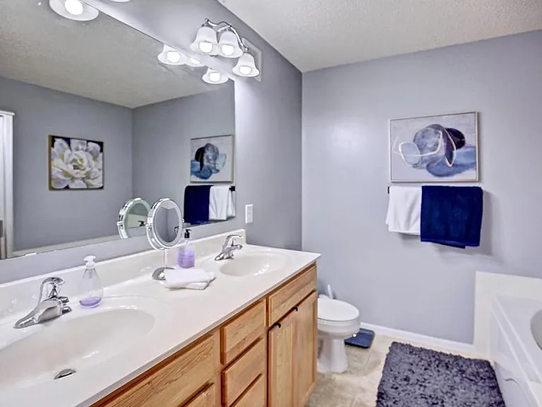 10990 Goodhue St NE #A — Photo 15
