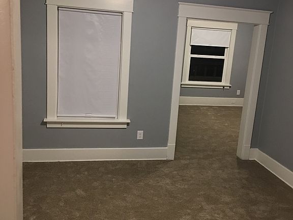 4th image of 1134 W 22nd St