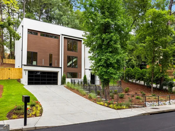 2822 Shady Valley Dr NE, Atlanta, GA 30324