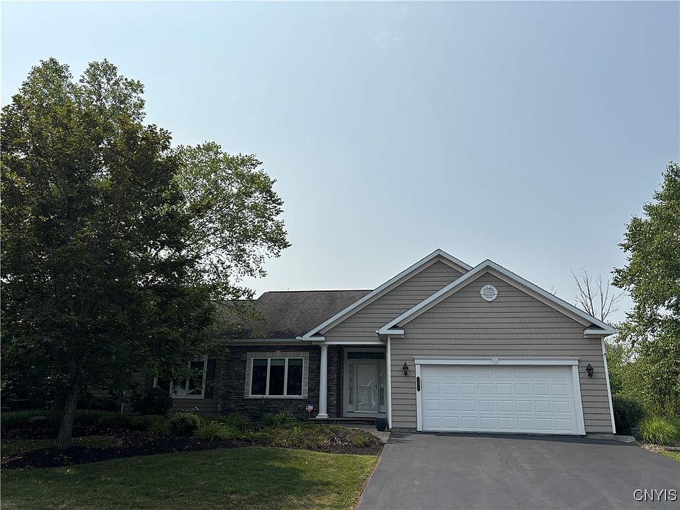 1st image of 120 Edwards Falls Ln