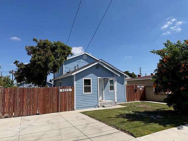 1st image of 8835 Dunbar St